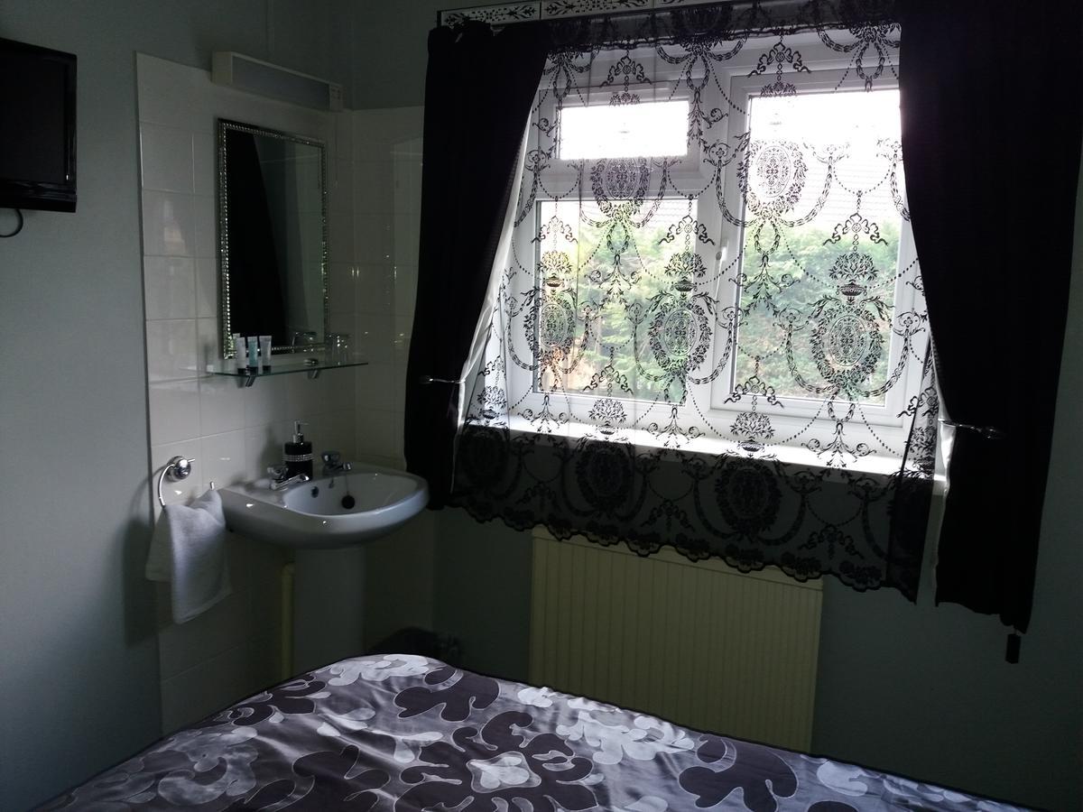 Lynn Hill Guest House Dereham Extérieur photo