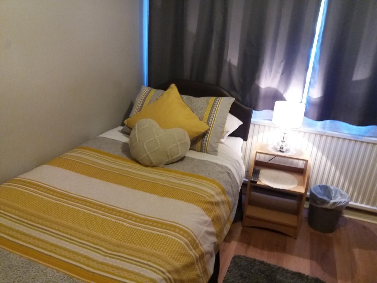 Lynn Hill Guest House Dereham Extérieur photo